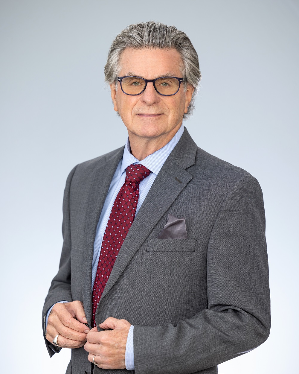 Professional headshot of Edward Dragan, superintendent expert witness of School Liability Expert Group, in a formal suit.